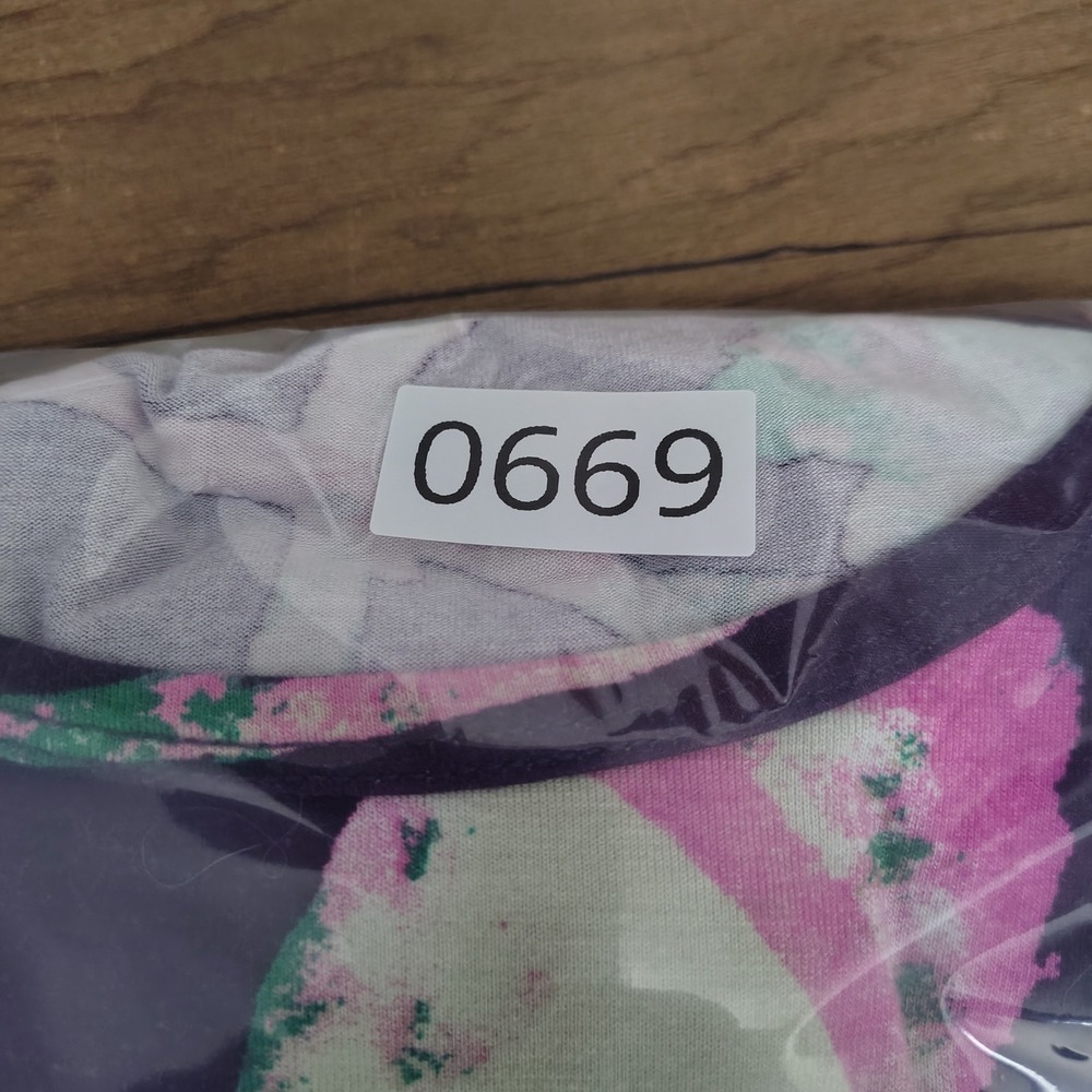 LuLaRoe Tunic Top Women 2XL Purple Floral Leaf Print Rayon Spandex Stretch - Picture 7 of 7